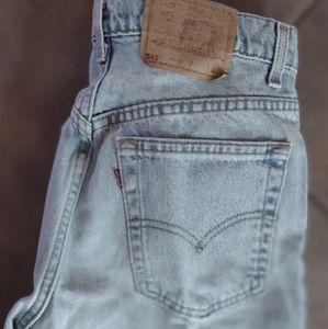 Vintage 565 Wide leg Levi Jeans